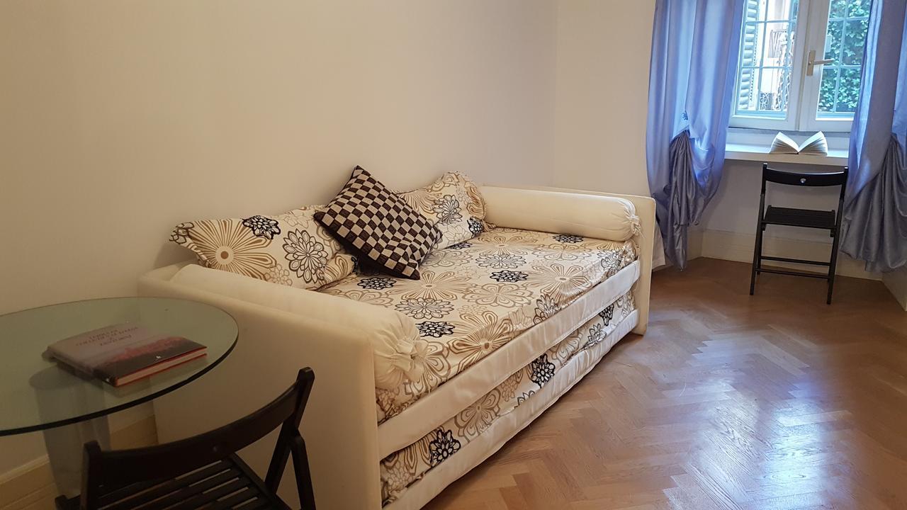 Вілла Rose Roma Екстер'єр фото